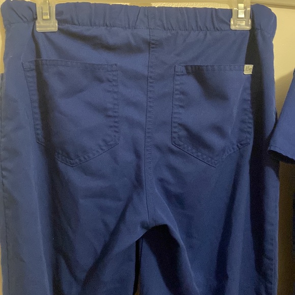 Grey's Anatomy Scrub set!!!!!! - Picture 5 of 12